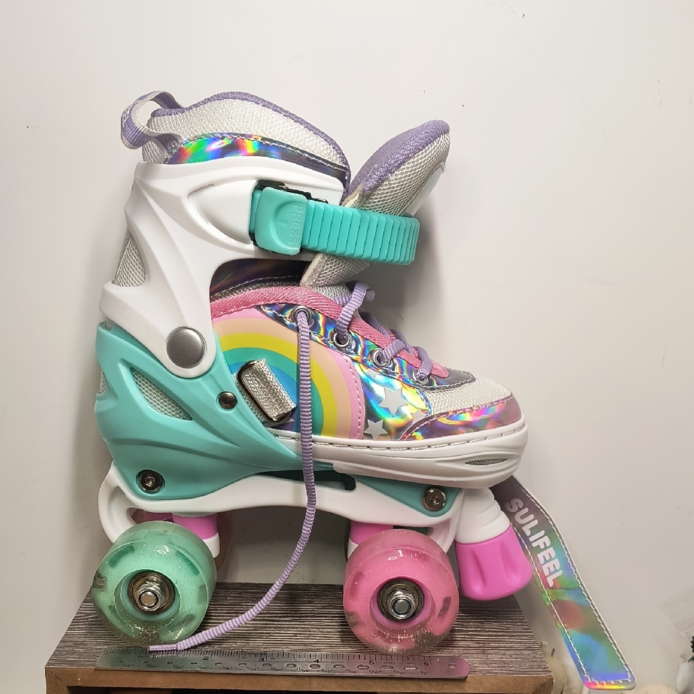 SULIFEEL Rainbow Unicorn Sz 10C-13C Big Kids Adjustable LightUp Roller Skates
